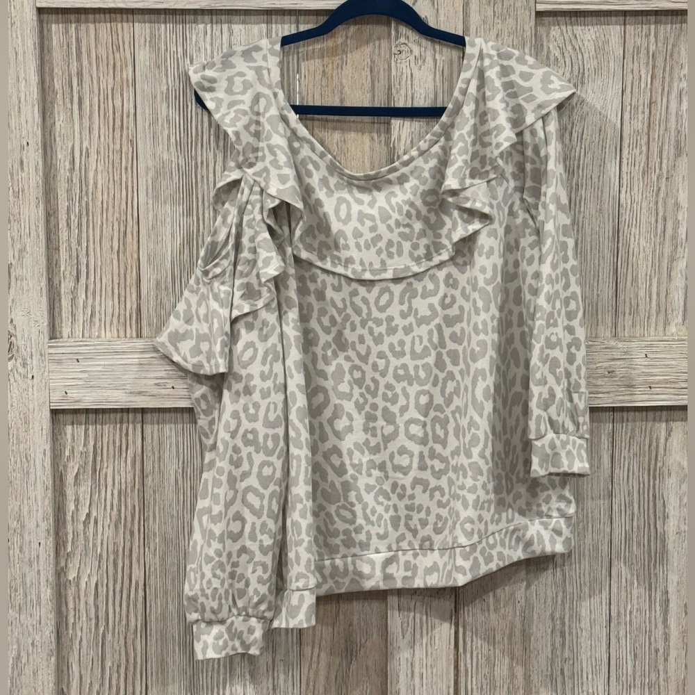 Colleen Lopez Gray Leopard Print Women's Top with one side cold shoulder.